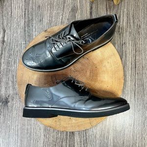 AGL | Parker Lace Up Patent Black Oxfords Size 9